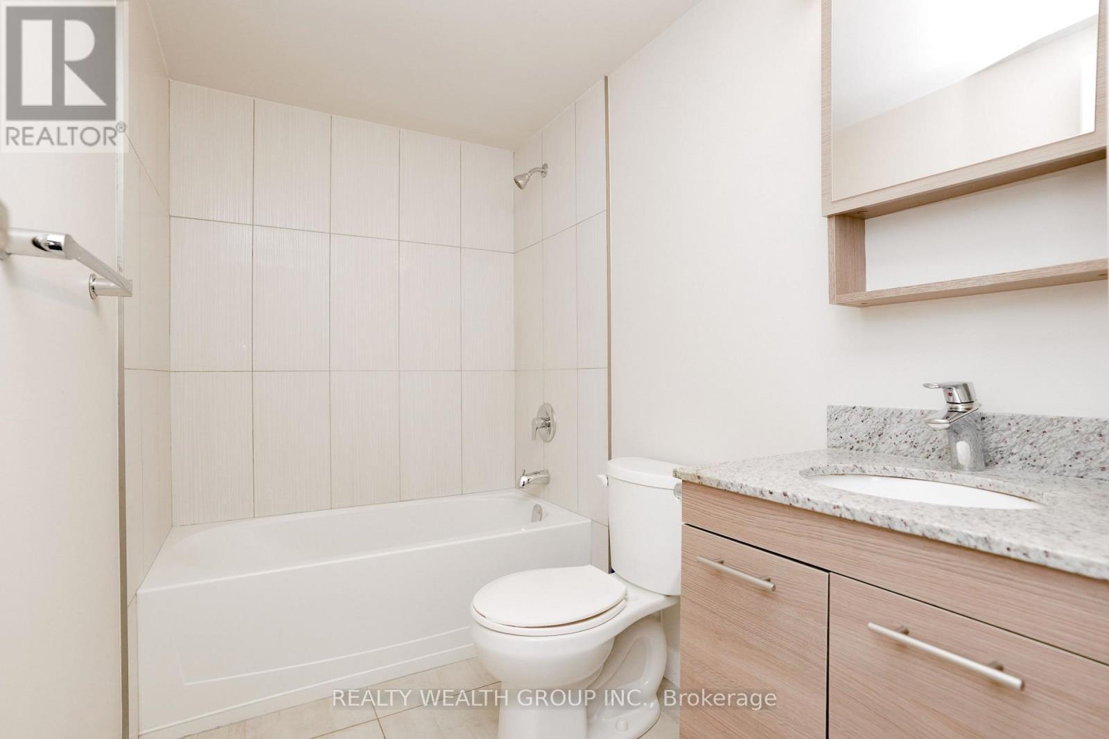113 - 288 Albert Street, Waterloo, ON - Indoor Photo Showing Bathroom