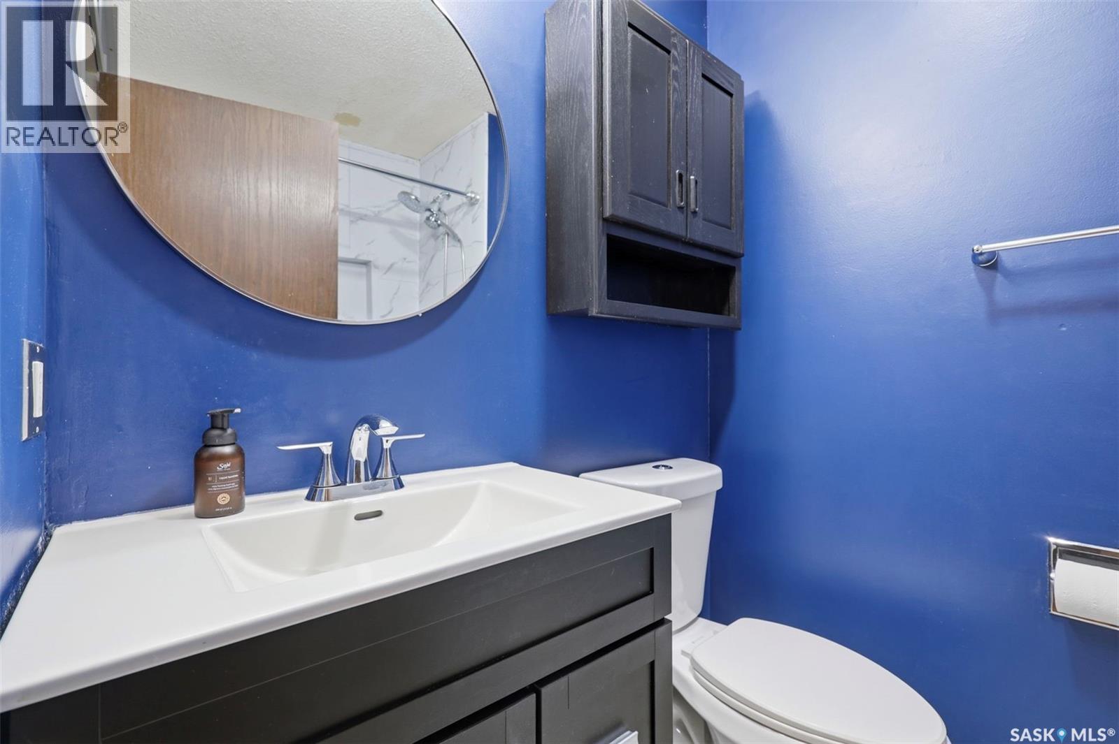 142 Heise Crescent, Saskatoon, SK - Indoor Photo Showing Bathroom