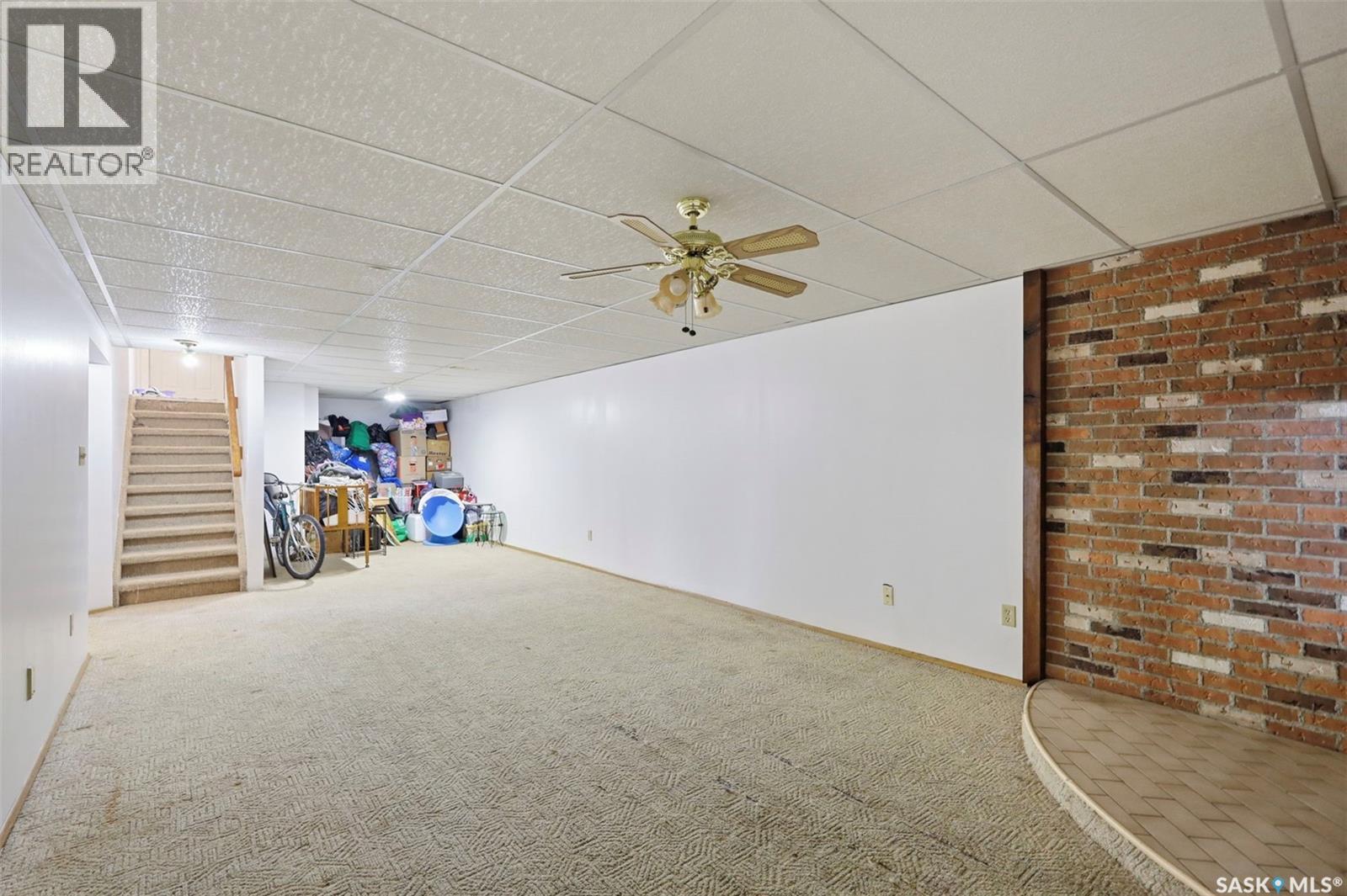 142 Heise Crescent, Saskatoon, SK - Indoor Photo Showing Other Room
