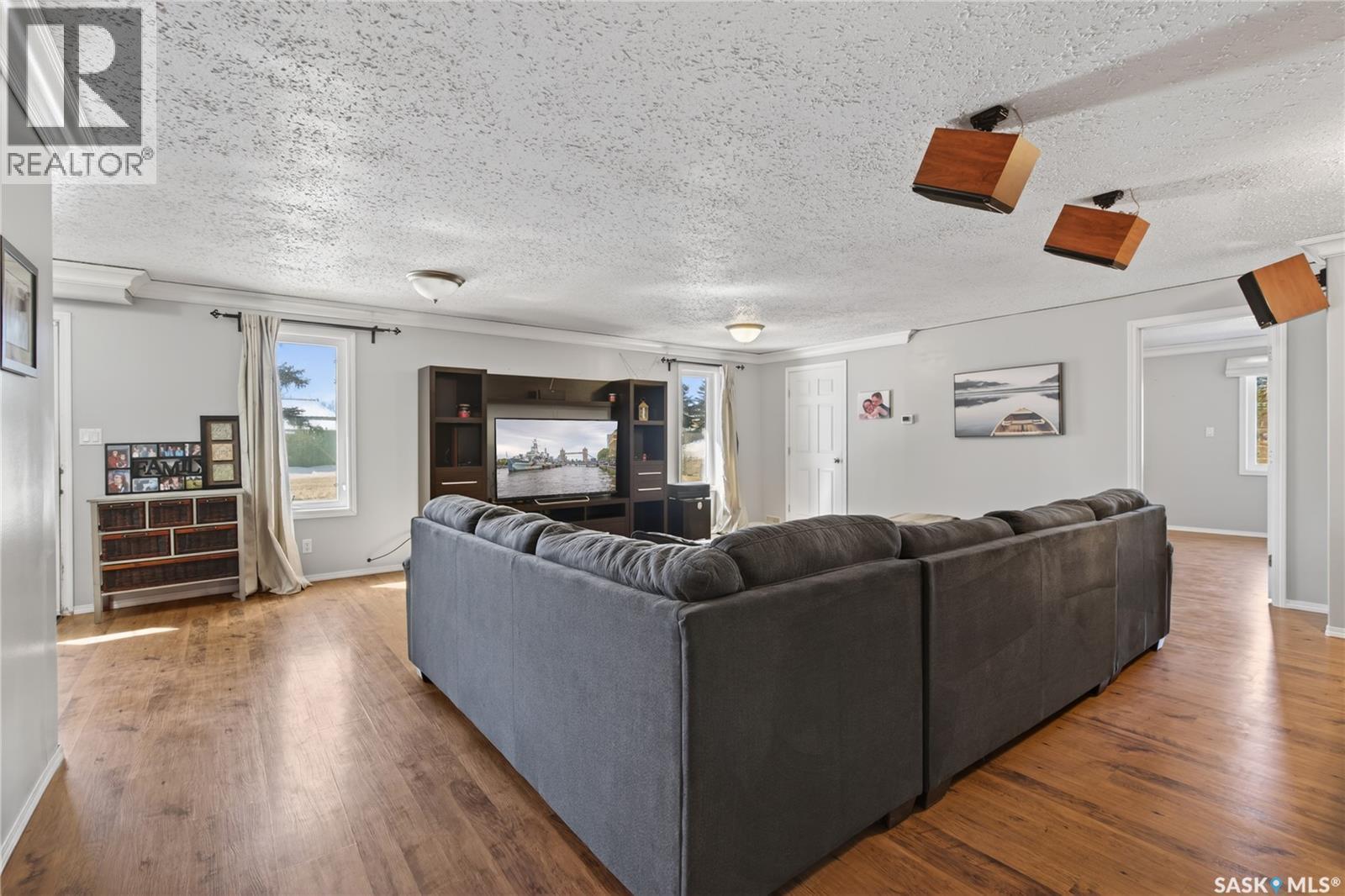 149 2Nd Avenue S, Pierceland, SK - Indoor Photo Showing Living Room