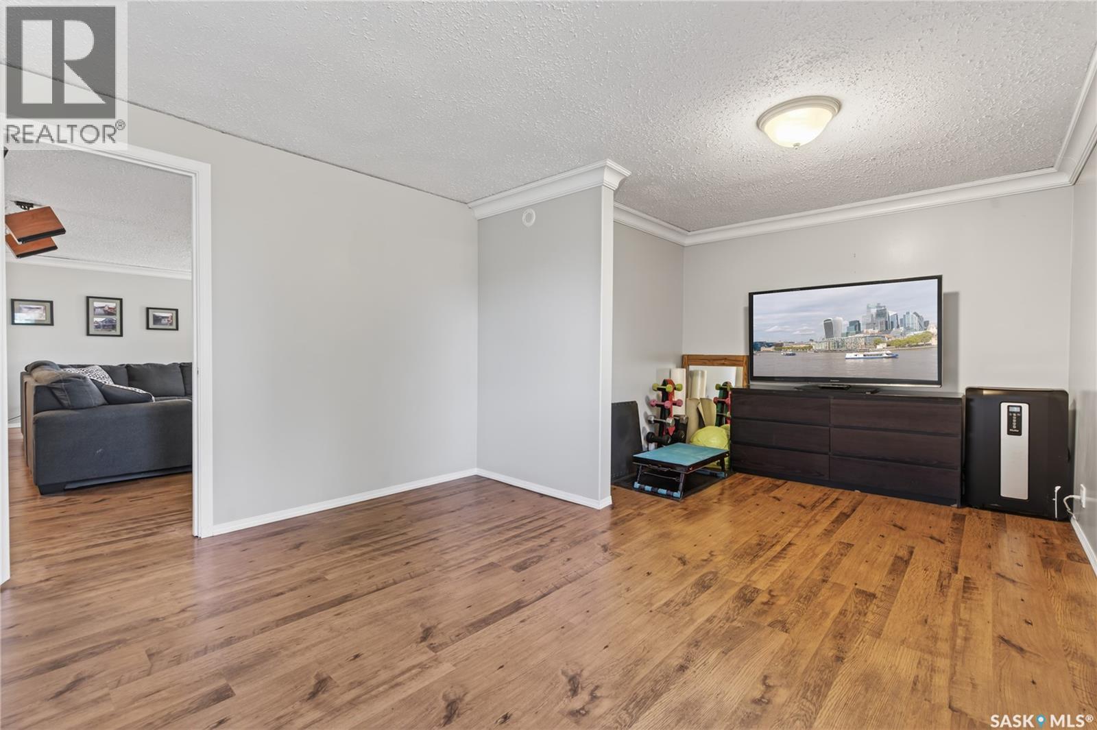 149 2Nd Avenue S, Pierceland, SK - Indoor