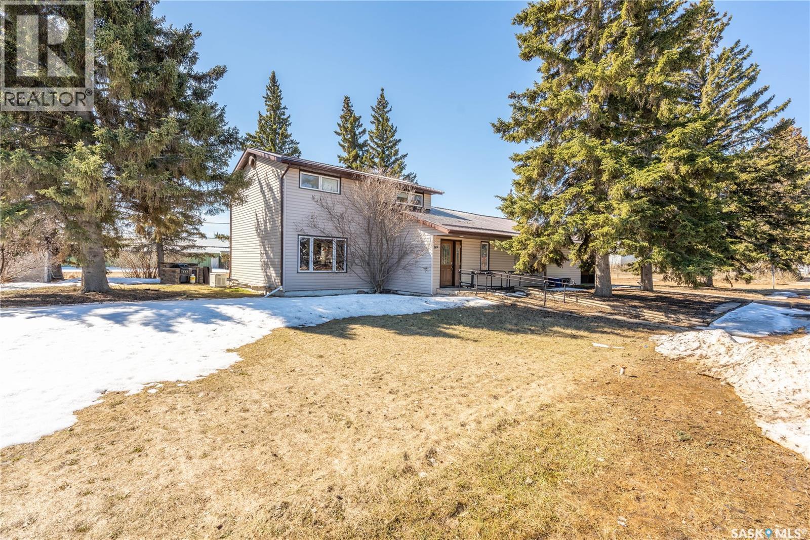 149 2Nd Avenue S, Pierceland, SK - Outdoor