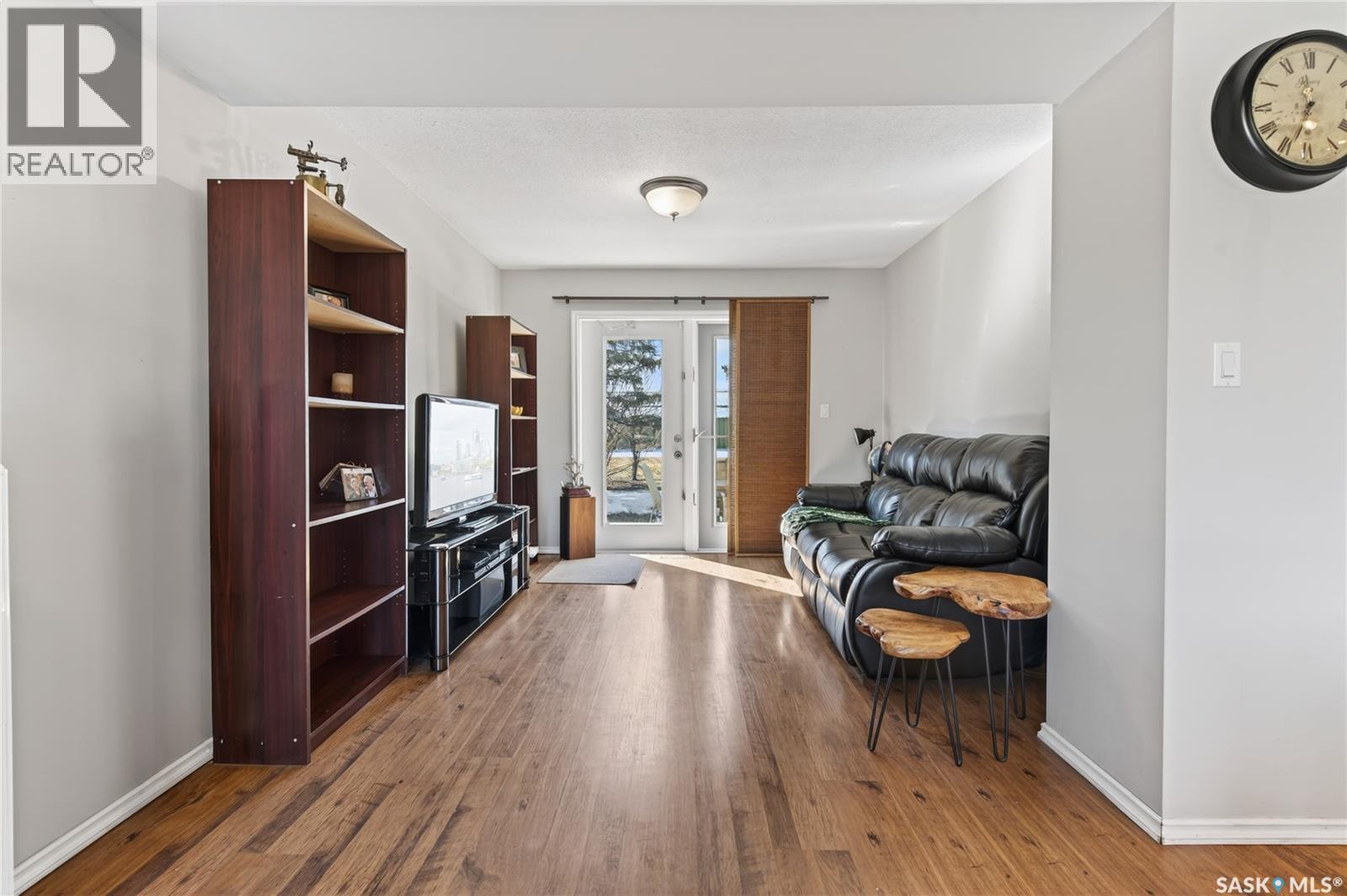 149 2Nd Avenue S, Pierceland, SK - Indoor