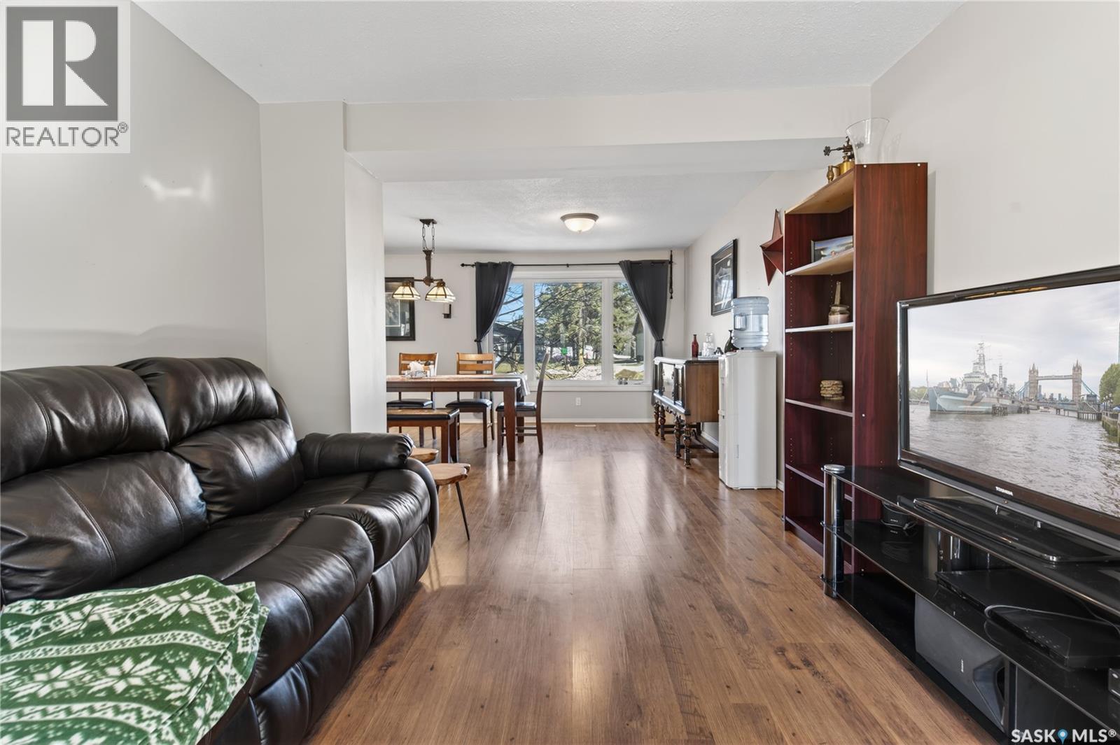 149 2Nd Avenue S, Pierceland, SK - Indoor Photo Showing Living Room