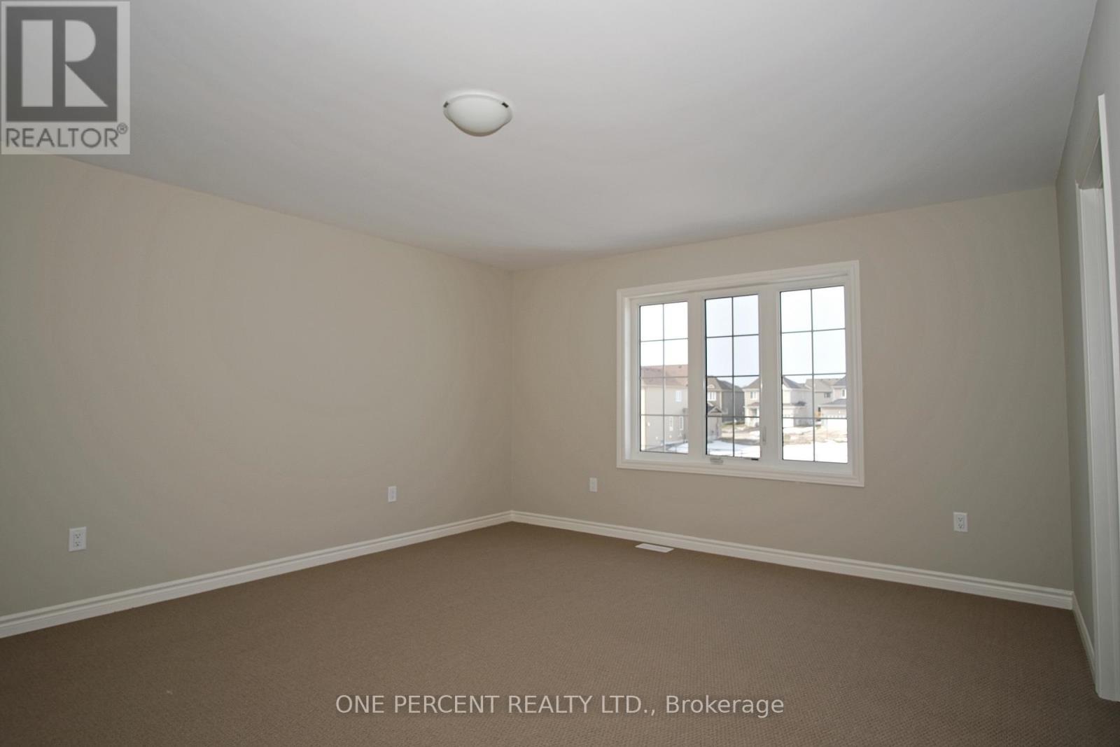 Bedroom - 262 Springfield Crescent, Clearview (Stayner), ON - Indoor Photo Showing Other Room