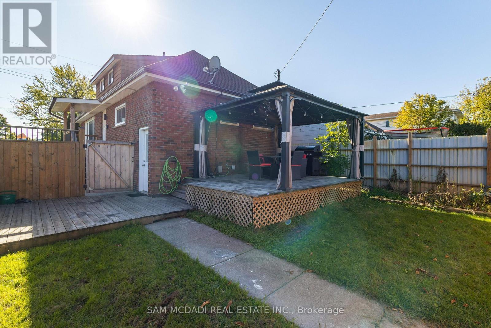 55 Allan Avenue, Hamilton, ON - Outdoor