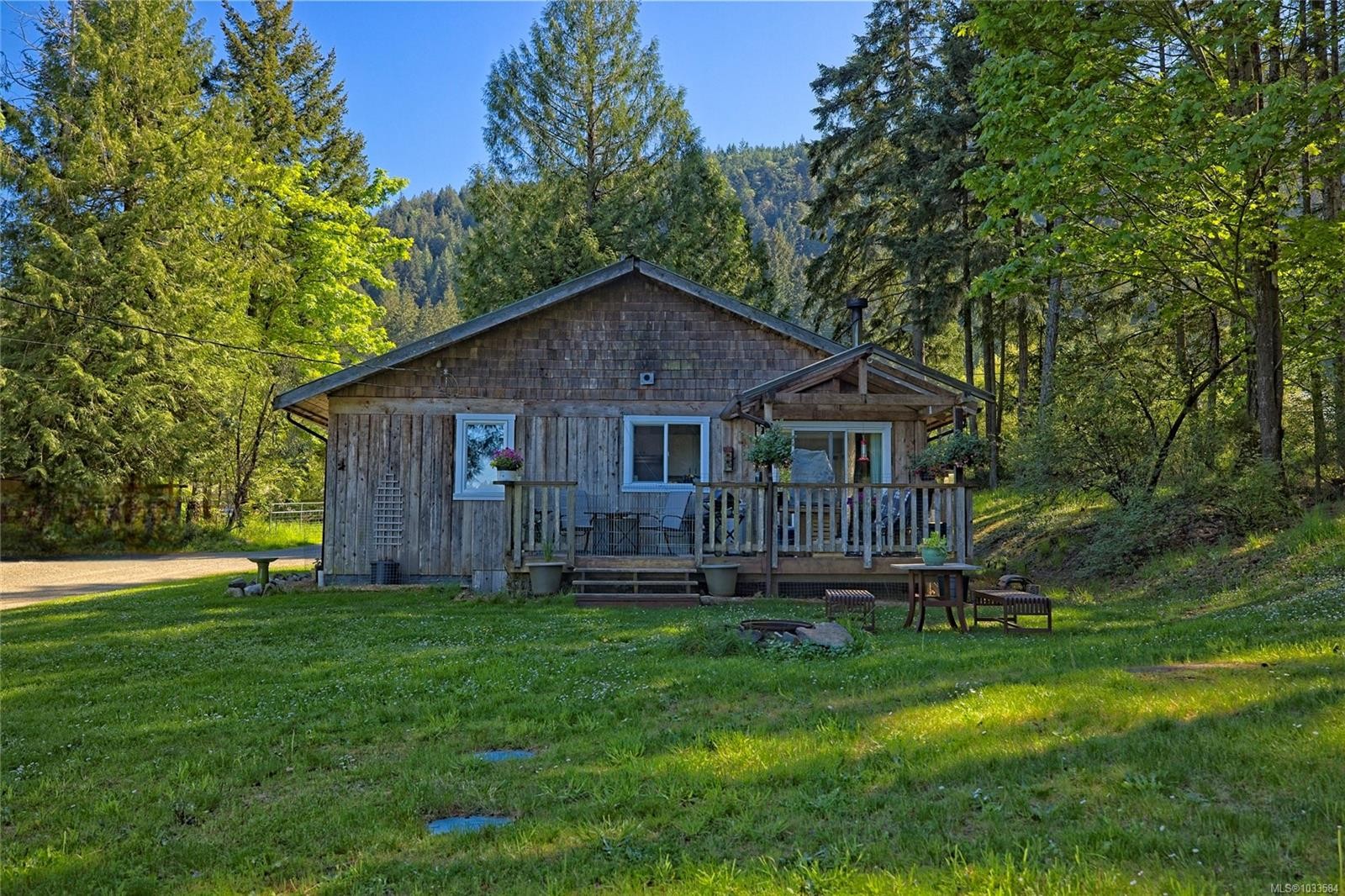 378 Rainbow Rd, Salt Spring, BC