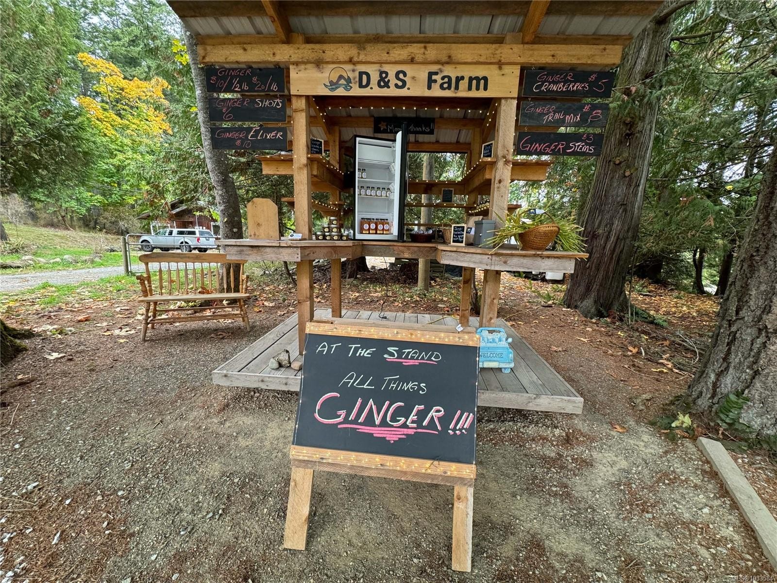 378 Rainbow Rd, Salt Spring, BC