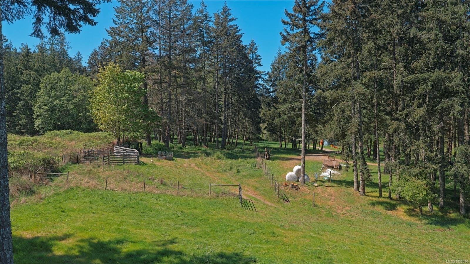 378 Rainbow Rd, Salt Spring, BC