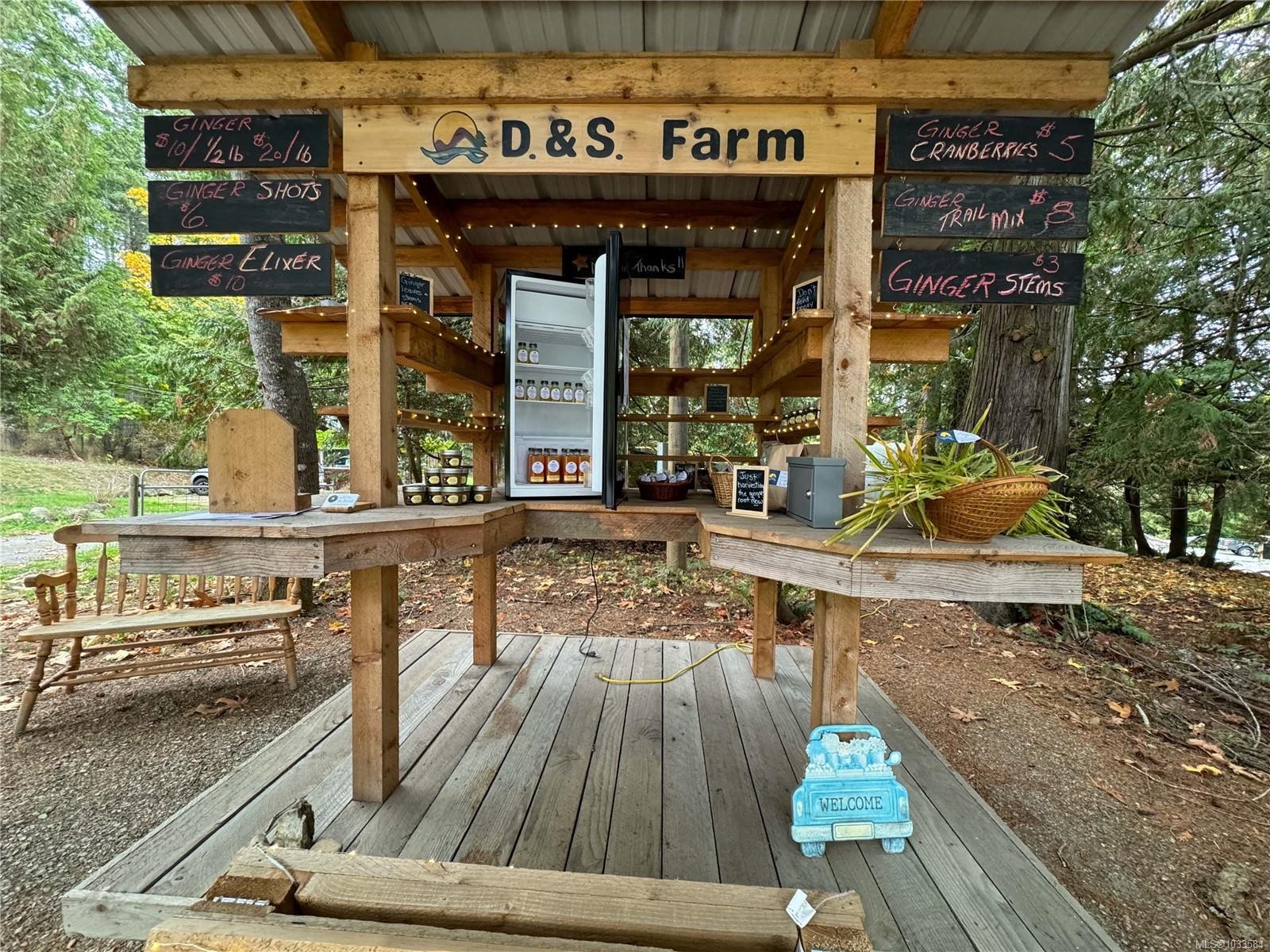 378 Rainbow Rd, Salt Spring, BC