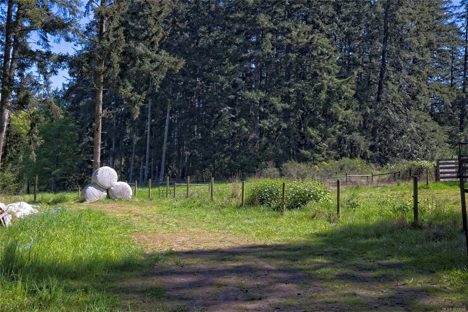 378 Rainbow Rd, Salt Spring, BC