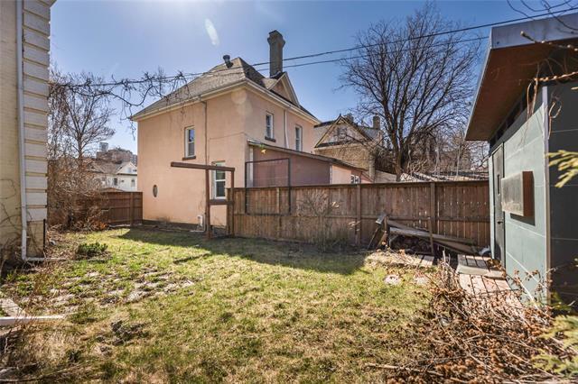 490 Spence St, Winnipeg, MB