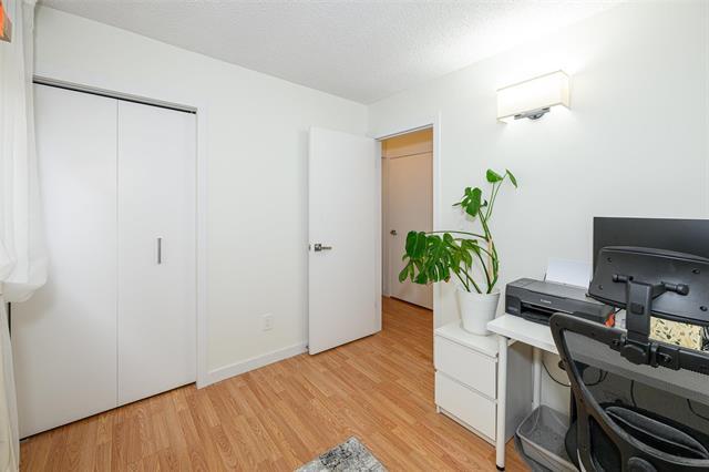345 Ashworth St, Winnipeg, MB