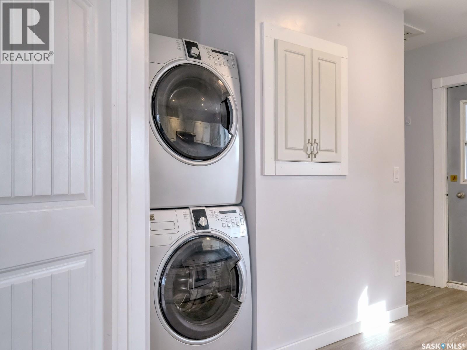 204 2Nd Avenue W, Biggar, SK - Indoor Photo Showing Laundry Room