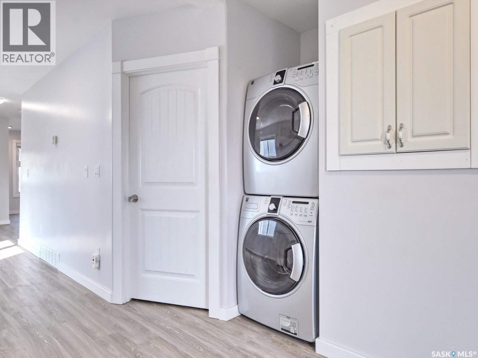 204 2Nd Avenue W, Biggar, SK - Indoor Photo Showing Laundry Room