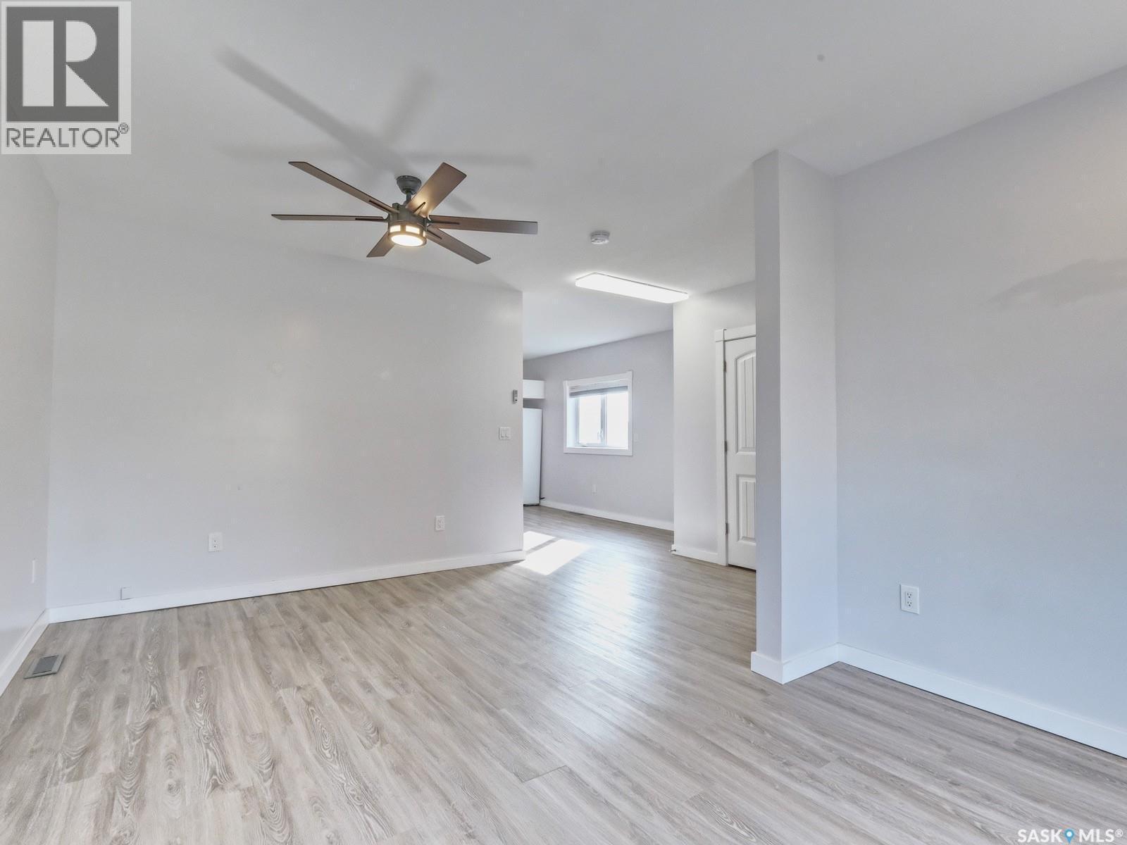 204 2Nd Avenue W, Biggar, SK - Indoor Photo Showing Other Room