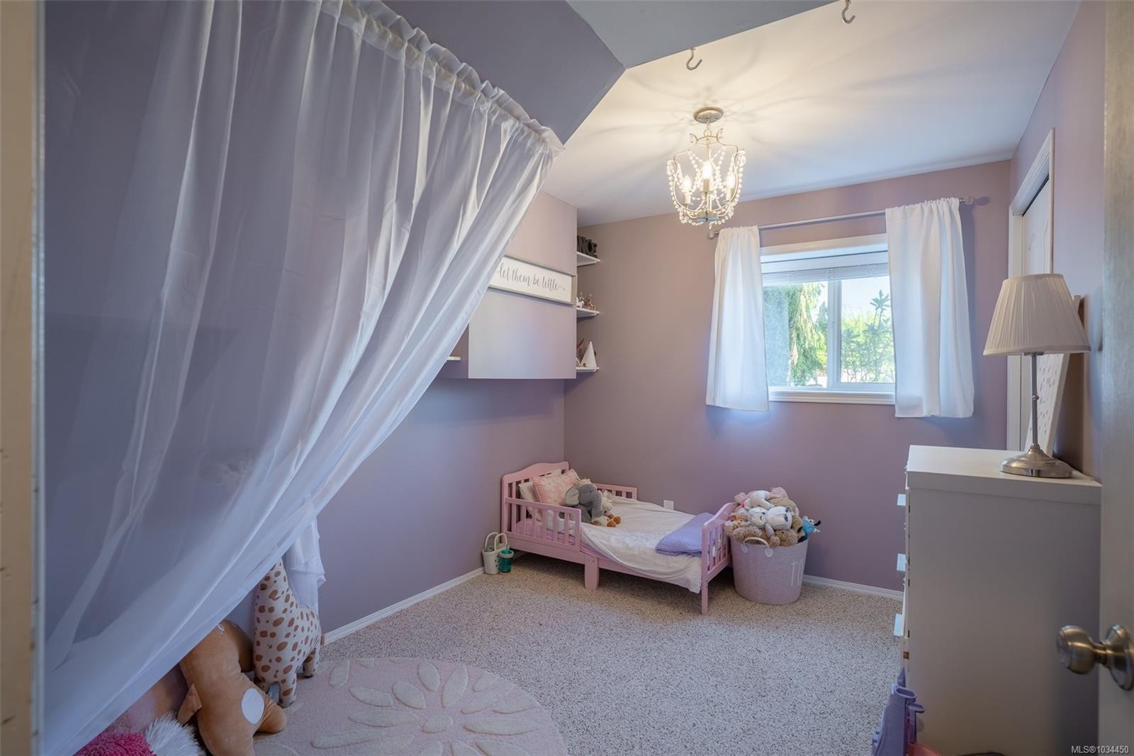 502 Davis Rd, Ladysmith, BC