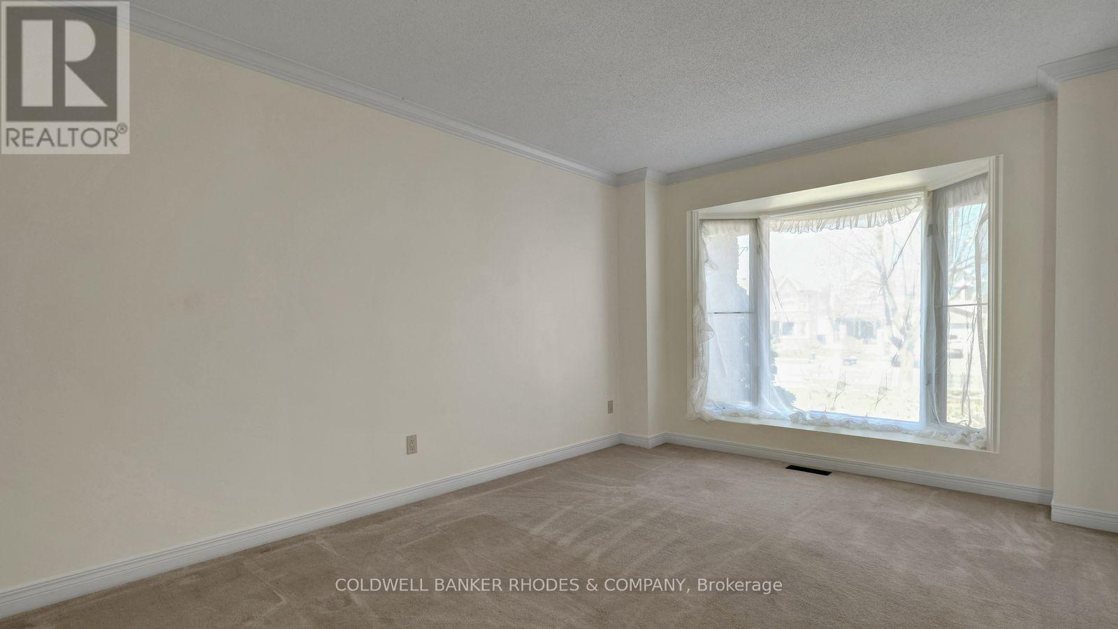 1626 Blohm Drive, Ottawa, ON - Indoor Photo Showing Other Room