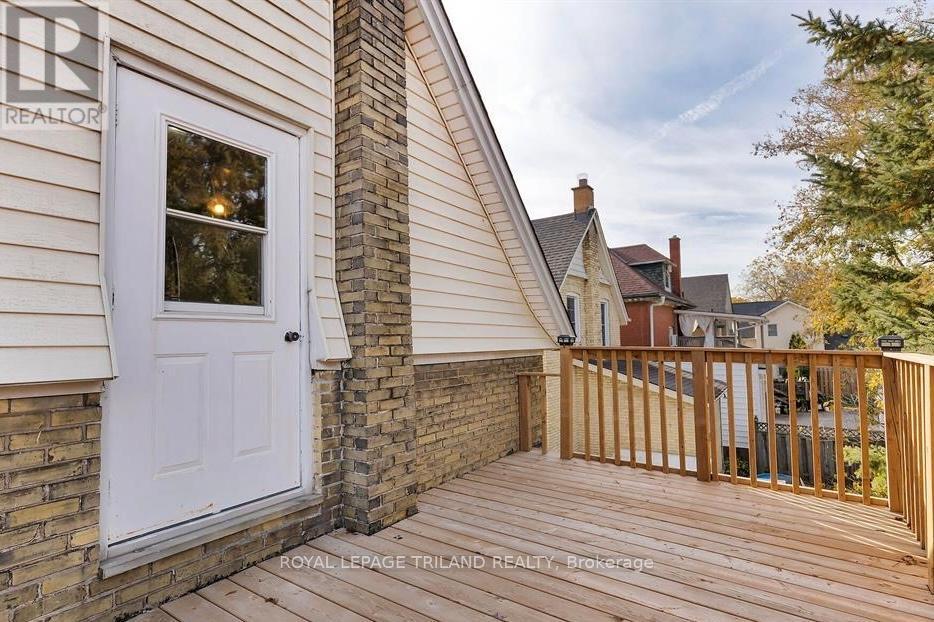 Upper - 96 Forest Avenue, St. Thomas, ON - Outdoor With Deck Patio Veranda
