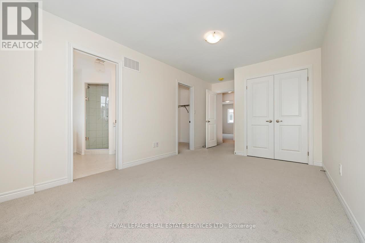 18 Jellicoe Court, Hamilton, ON - Indoor Photo Showing Other Room