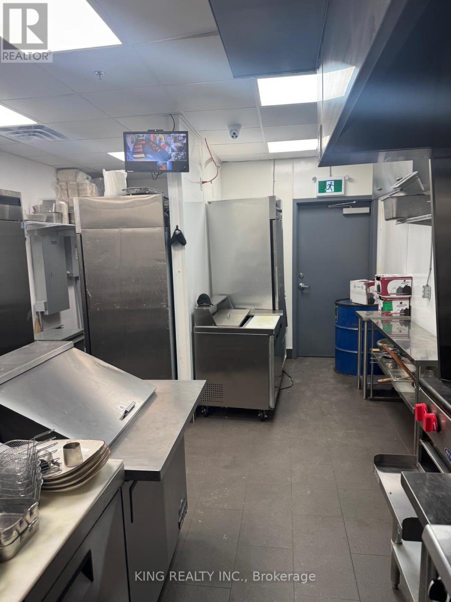 9 - 60 Frederick Street, Kitchener, ON