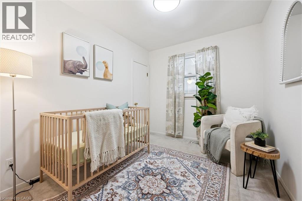 194 Franklin Street S, Kitchener, ON - Indoor Photo Showing Other Room