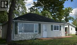 3 HORSESHOE BAY Road Dunnville, ON N1A 2W8