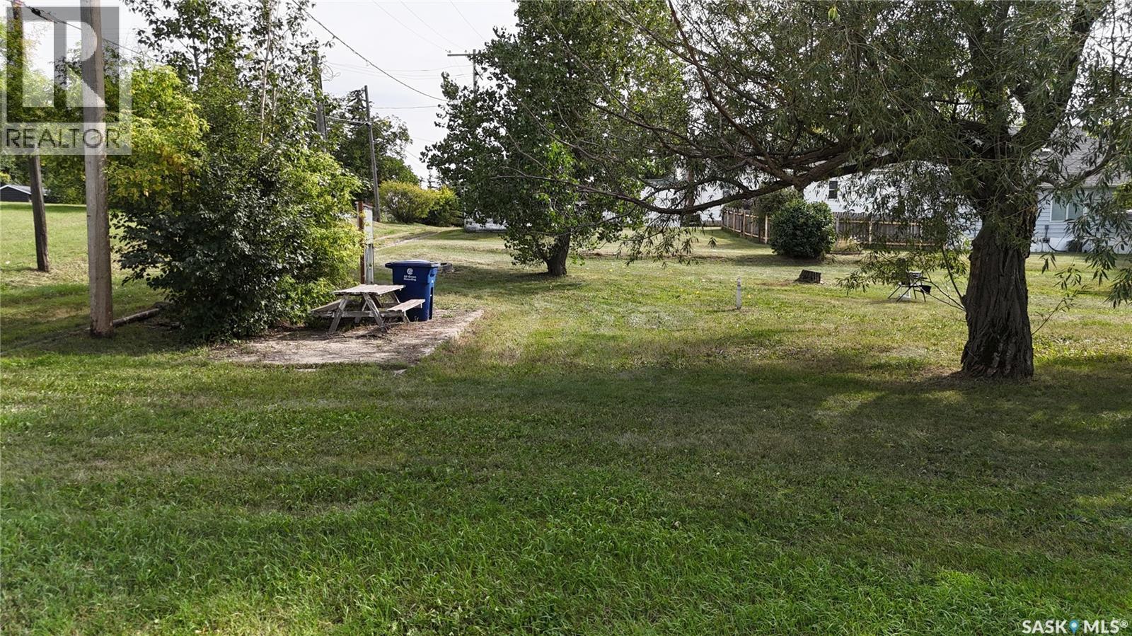 136 Railway Avenue, Loreburn, SK