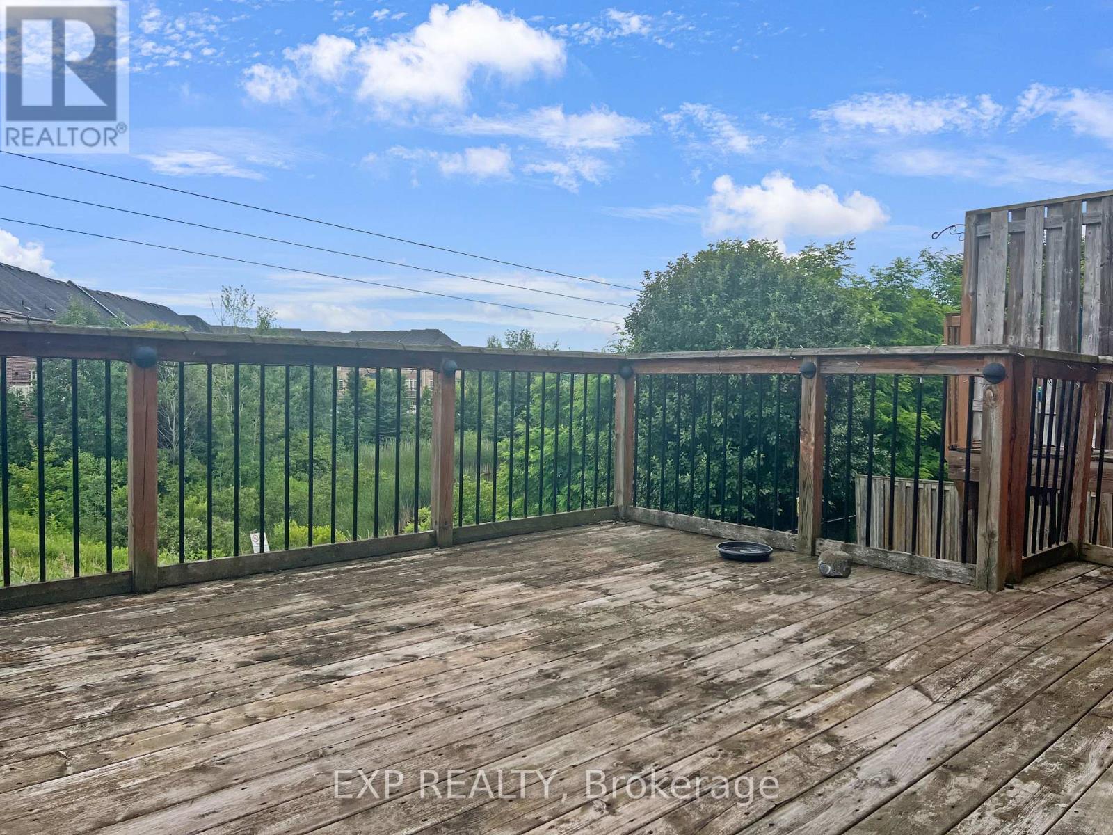Upper - 26 Millcliff Circle, Aurora, ON - Outdoor