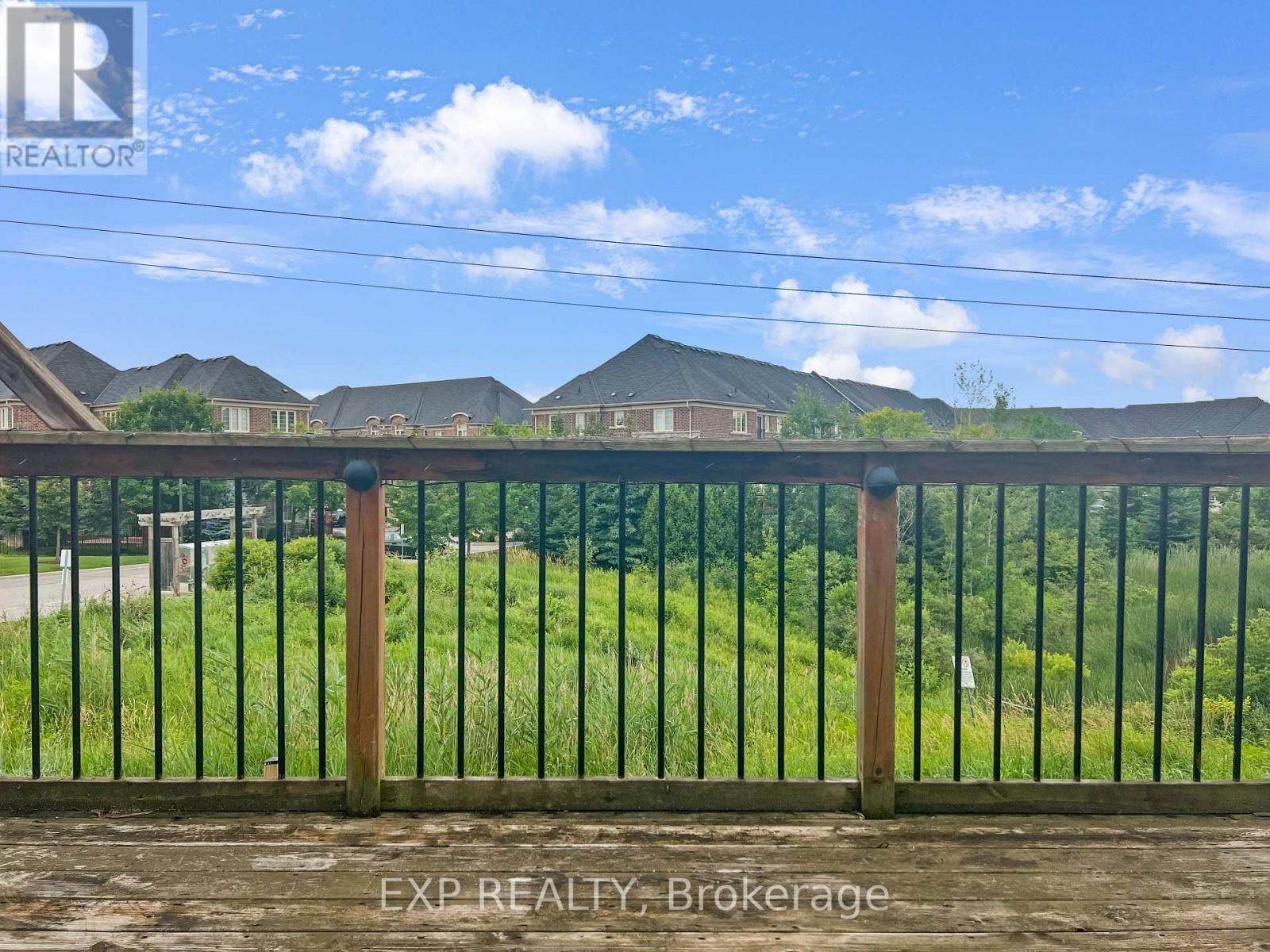 Upper - 26 Millcliff Circle, Aurora, ON - Outdoor With View