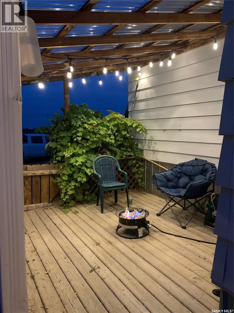 108 Front Street N, Pense, SK -