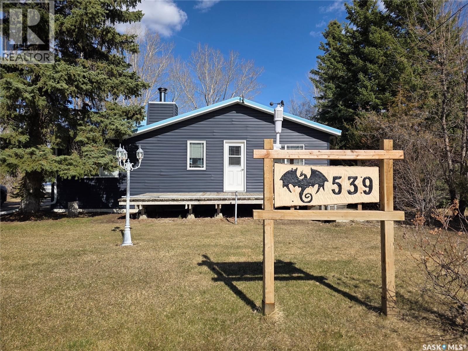 539 Mistusinne Crescent, Mistusinne, SK - Outdoor