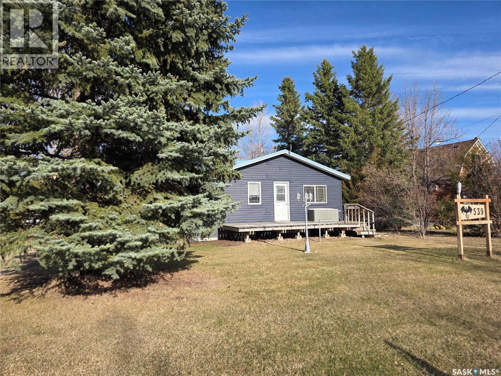 539 Mistusinne Crescent, Mistusinne, SK - Outdoor