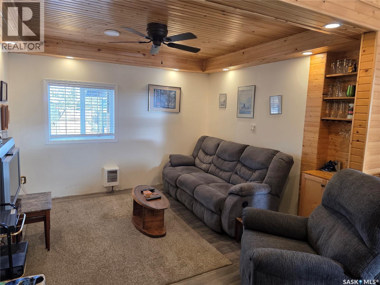 539 Mistusinne Crescent, Mistusinne, SK - Indoor