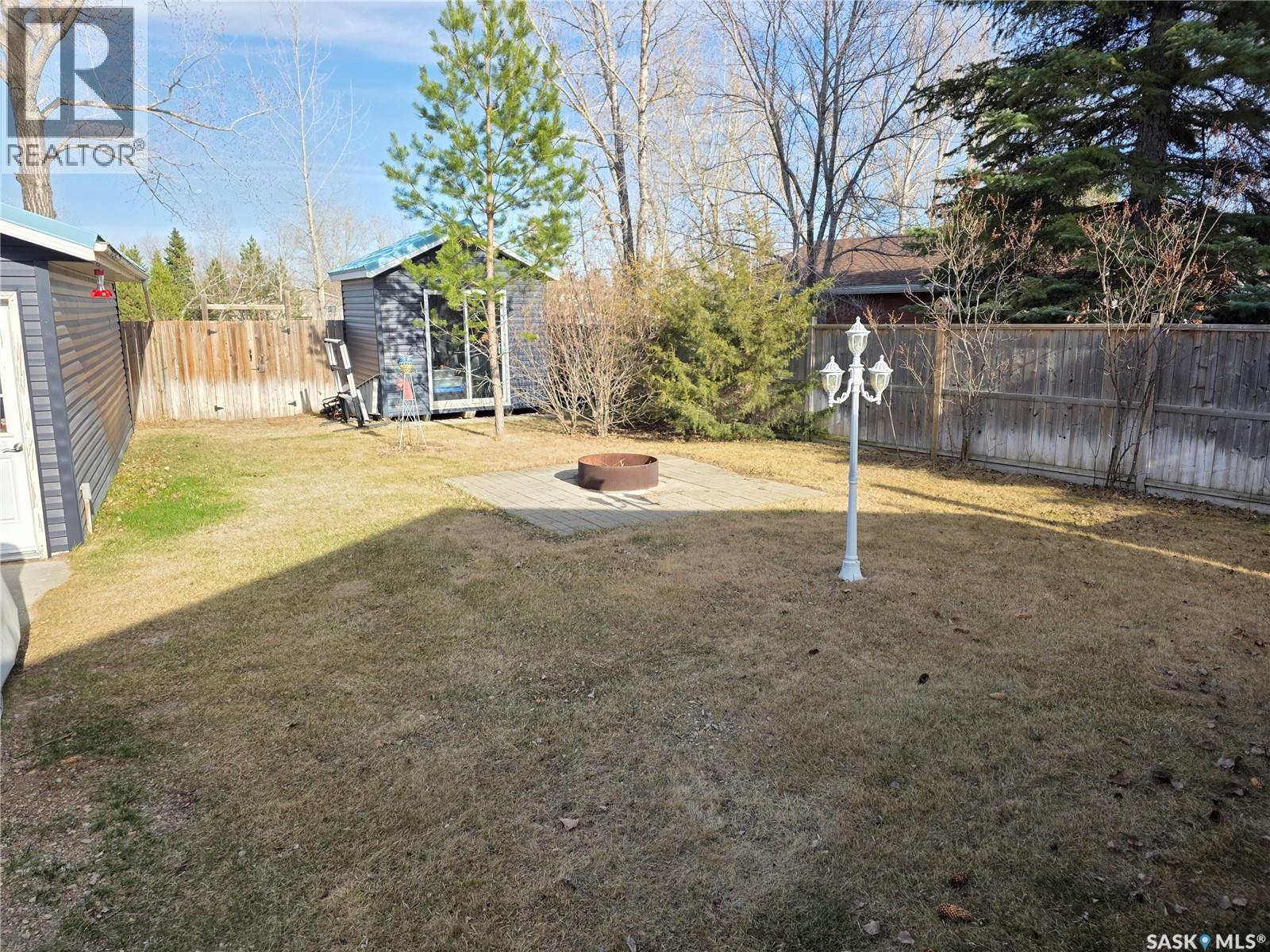 539 Mistusinne Crescent, Mistusinne, SK - Outdoor