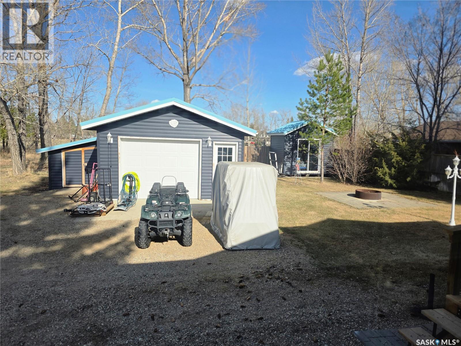 539 Mistusinne Crescent, Mistusinne, SK - Outdoor