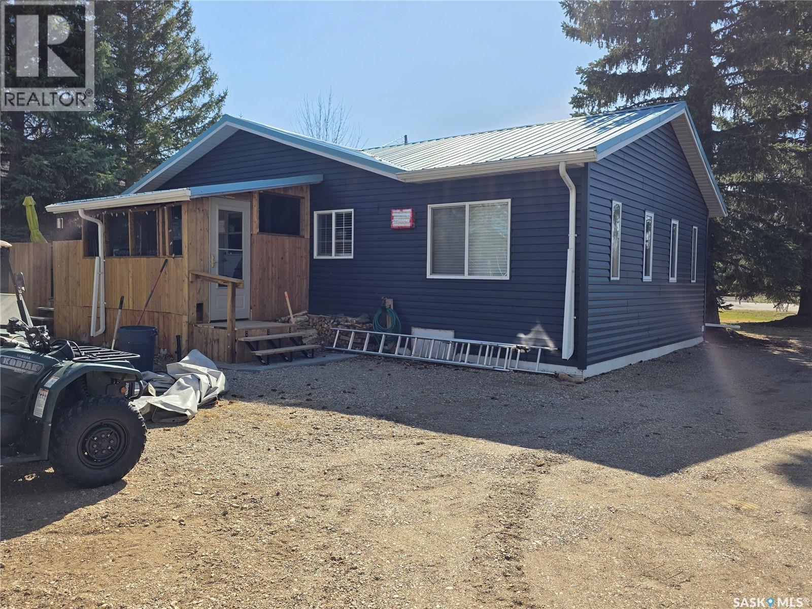 539 Mistusinne Crescent, Mistusinne, SK - Outdoor