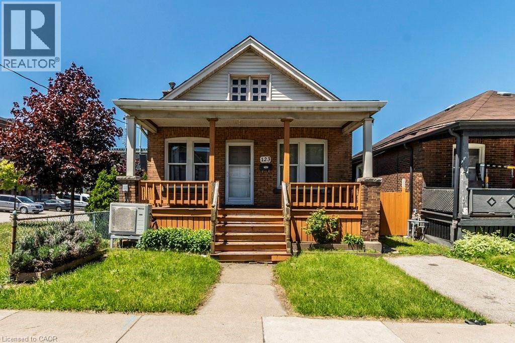 123 Gage Avenue N, Hamilton, ON - Outdoor With Deck Patio Veranda With Facade