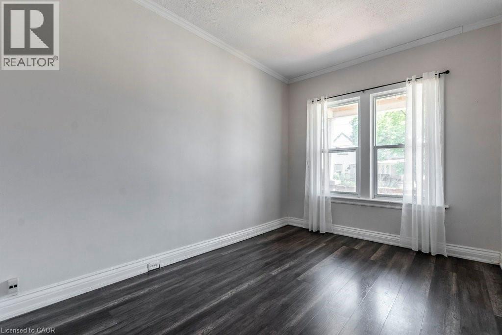 123 Gage Avenue N, Hamilton, ON - Indoor Photo Showing Other Room