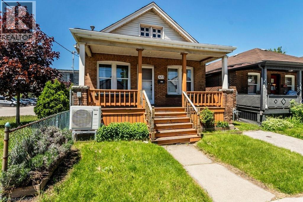 123 Gage Avenue N, Hamilton, ON - Outdoor With Deck Patio Veranda With Facade