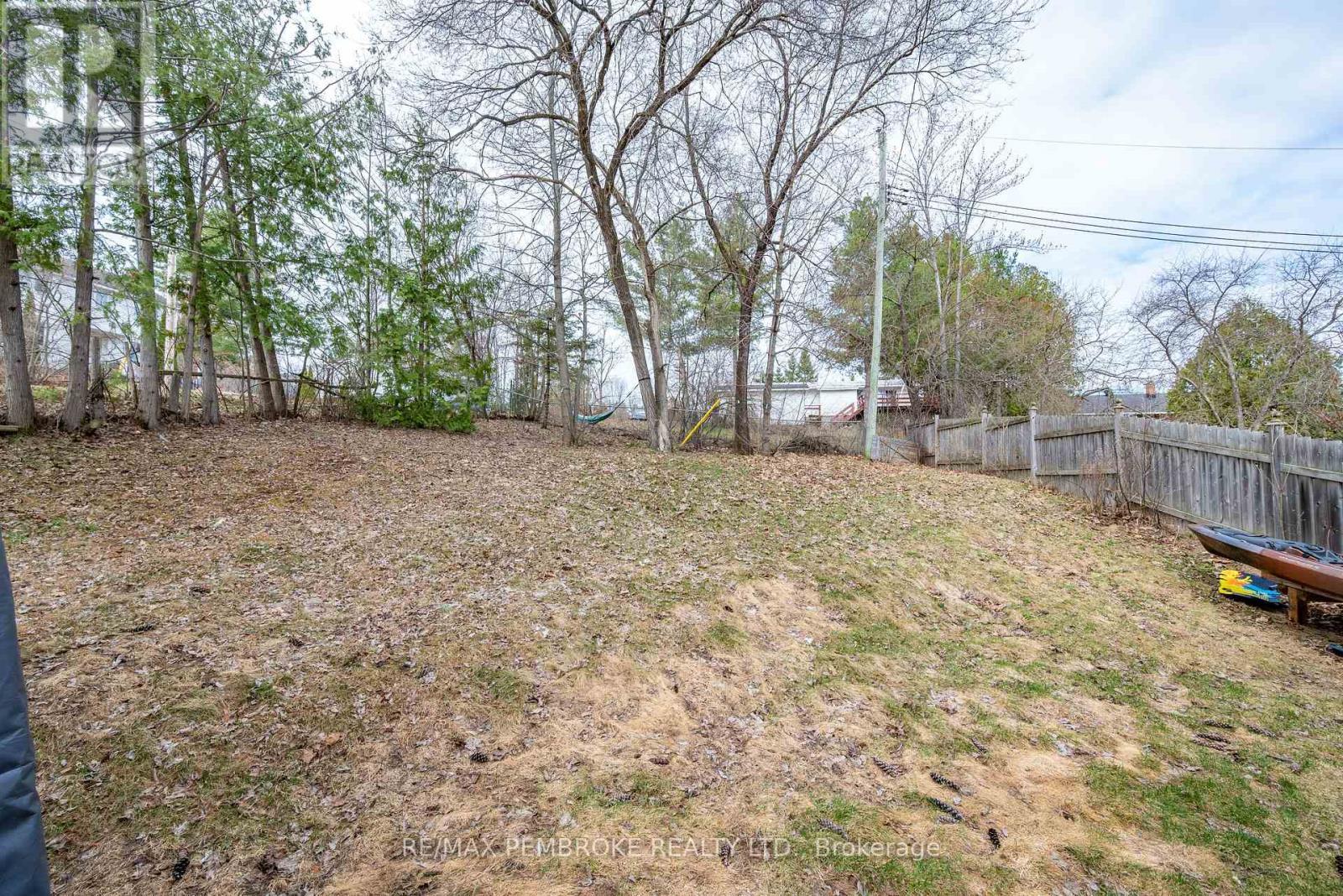 67 Alder Crescent, Deep River, ON - Outdoor