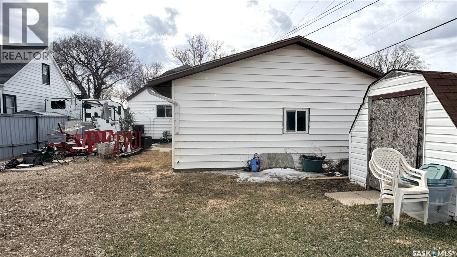 1537 Second Street, Estevan, SK - Outdoor With Exterior