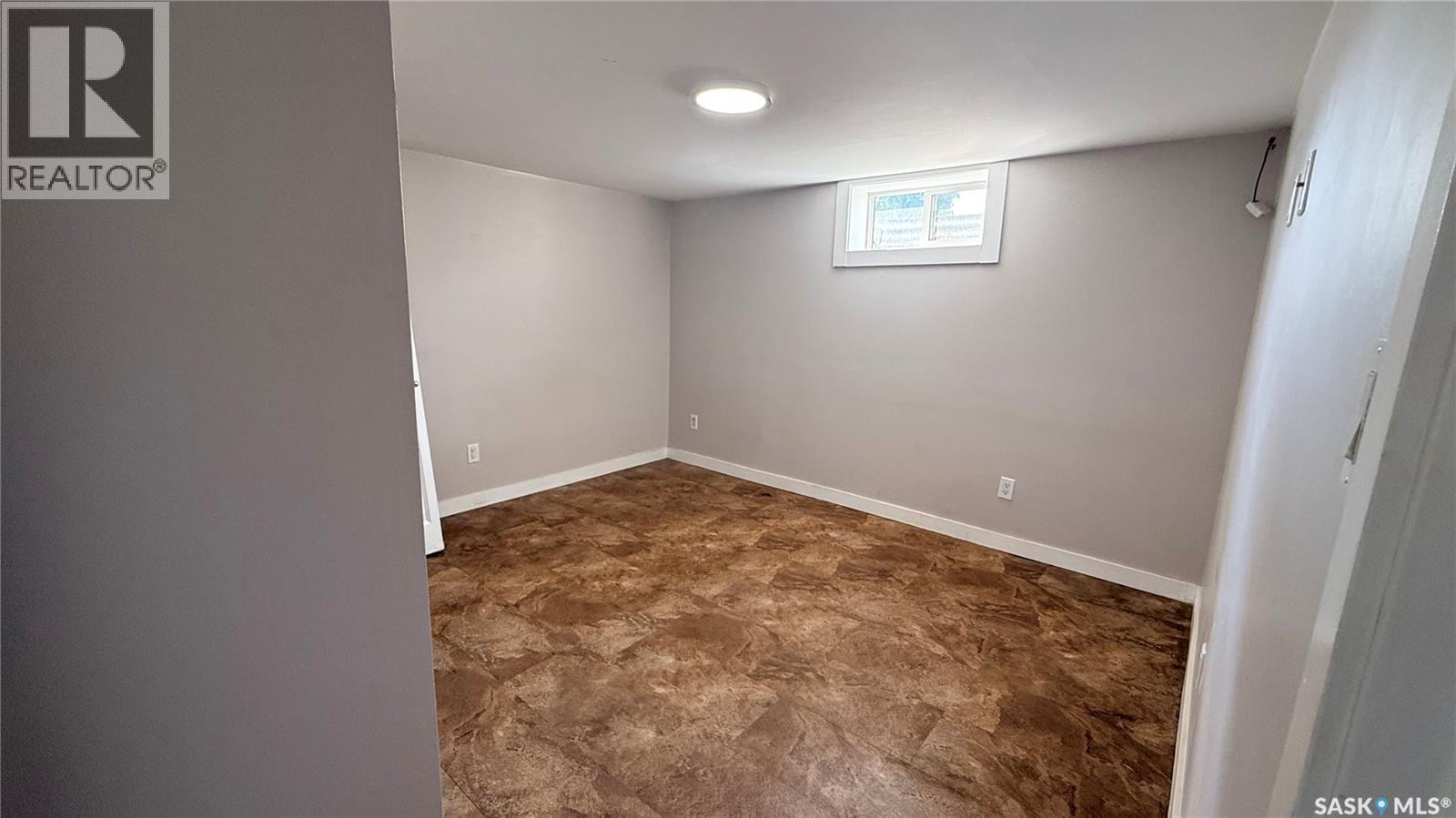 1537 Second Street, Estevan, SK - Indoor Photo Showing Other Room