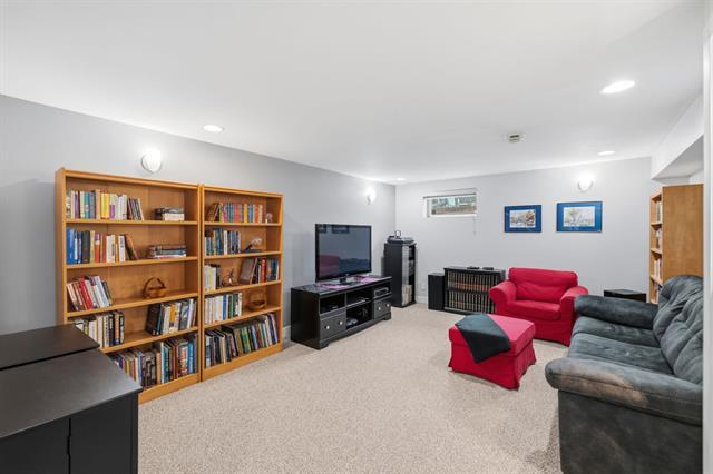 31 Scammel Rd, Winnipeg, MB