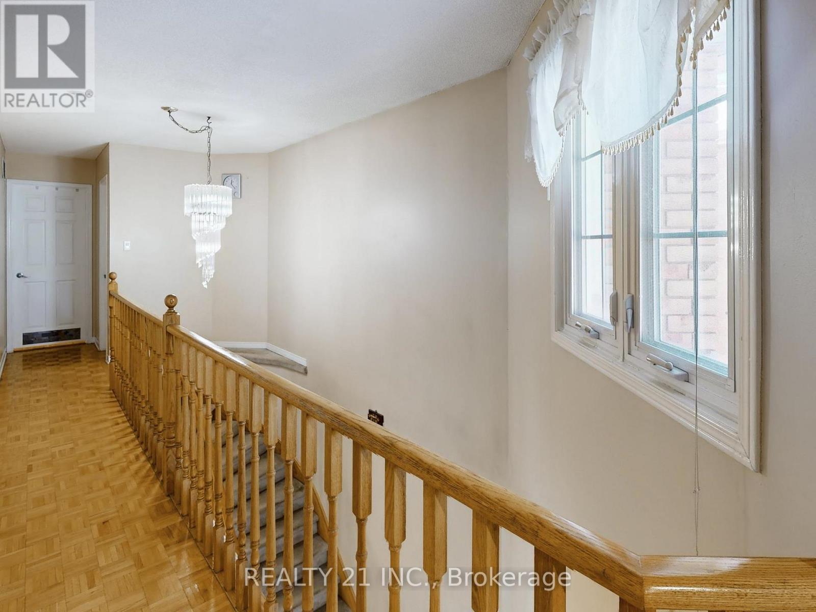 11 Iles Street W, Ajax, ON - Indoor Photo Showing Other Room
