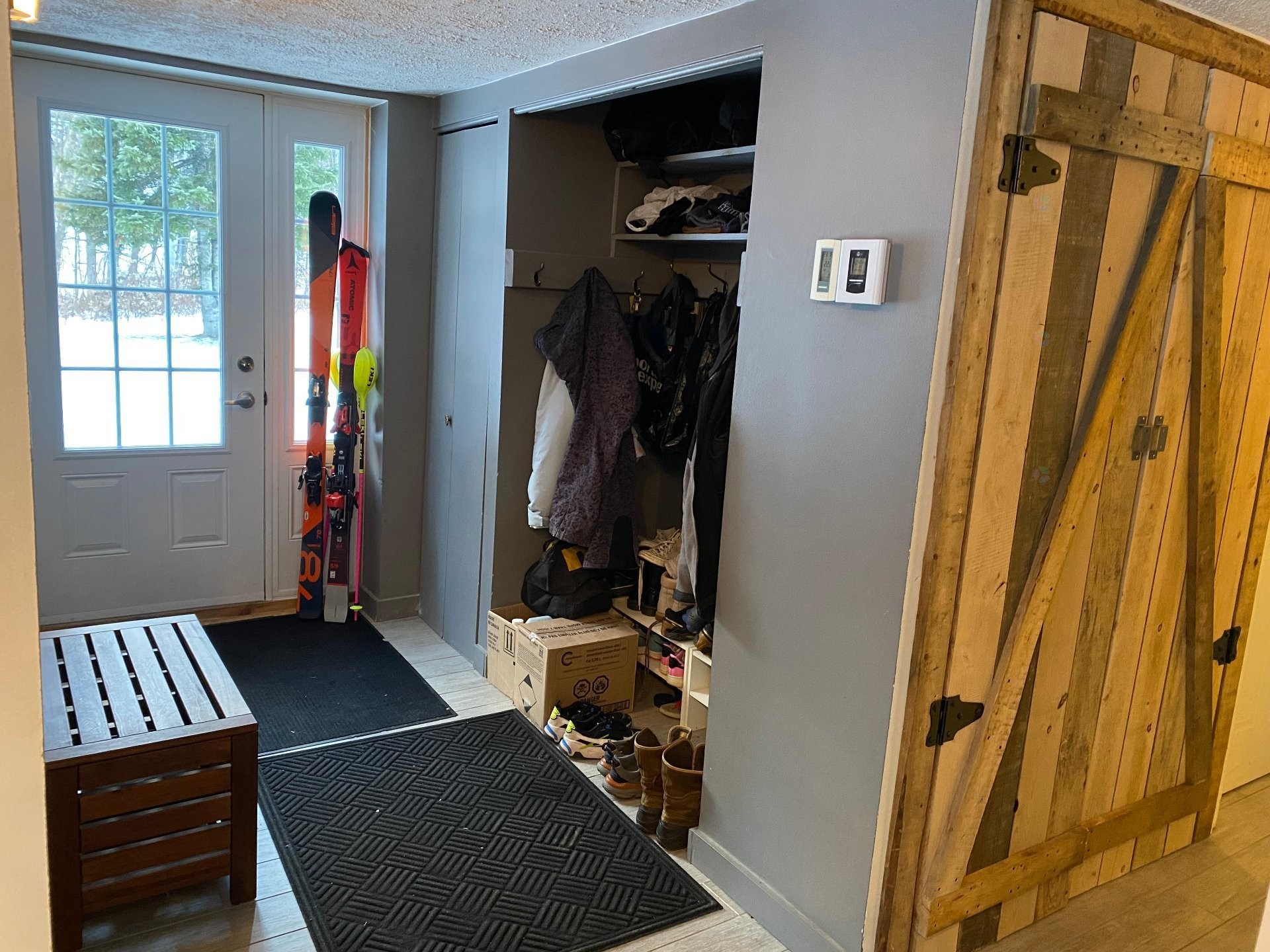 Hall d'entrée/Vestibule - 821 Ch. Des Éperviers, Piedmont, QC - Indoor