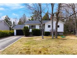 161 Phillips DR New Maryland, NB E3C 1E8