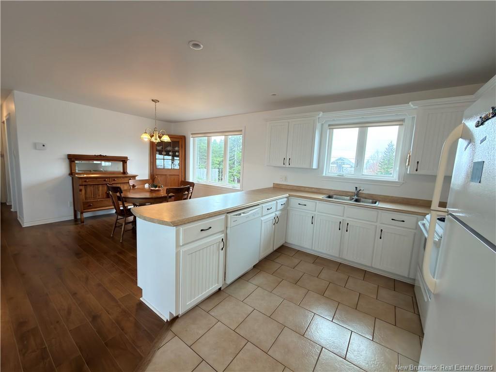 1870 Schryer Ave, Bathurst, NB