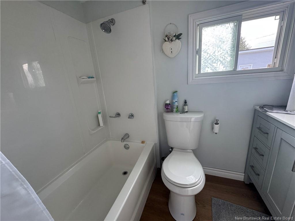 7 First St, Hampton, NB