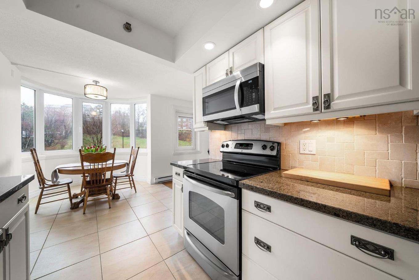 114 45 Vimy Avenue, Halifax, NS